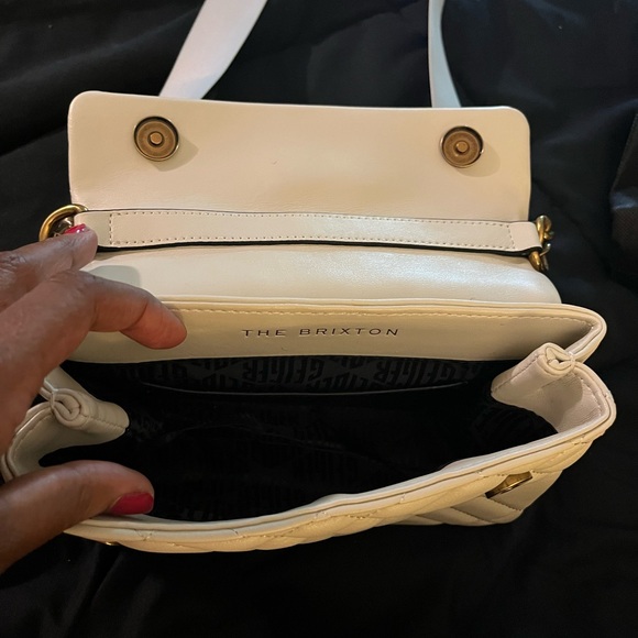 NWT! Kurt Geiger Brixton Lock Bag. (Natural) Duster included. Very classy! - Picture 6 of 8